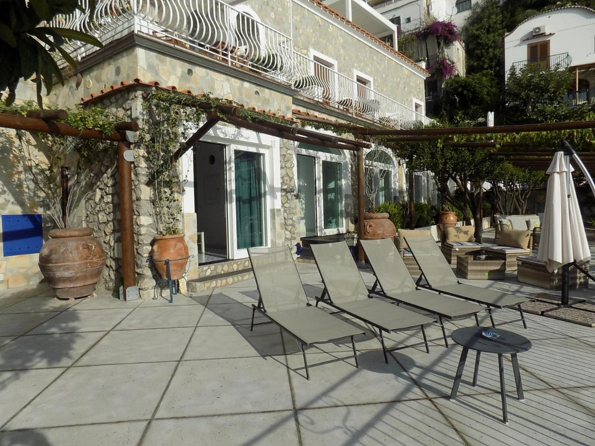 Maison De Charme Villa Mavi Praiano Buitenkant foto