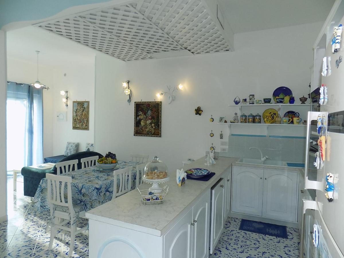 Maison De Charme Villa Mavi Praiano Buitenkant foto