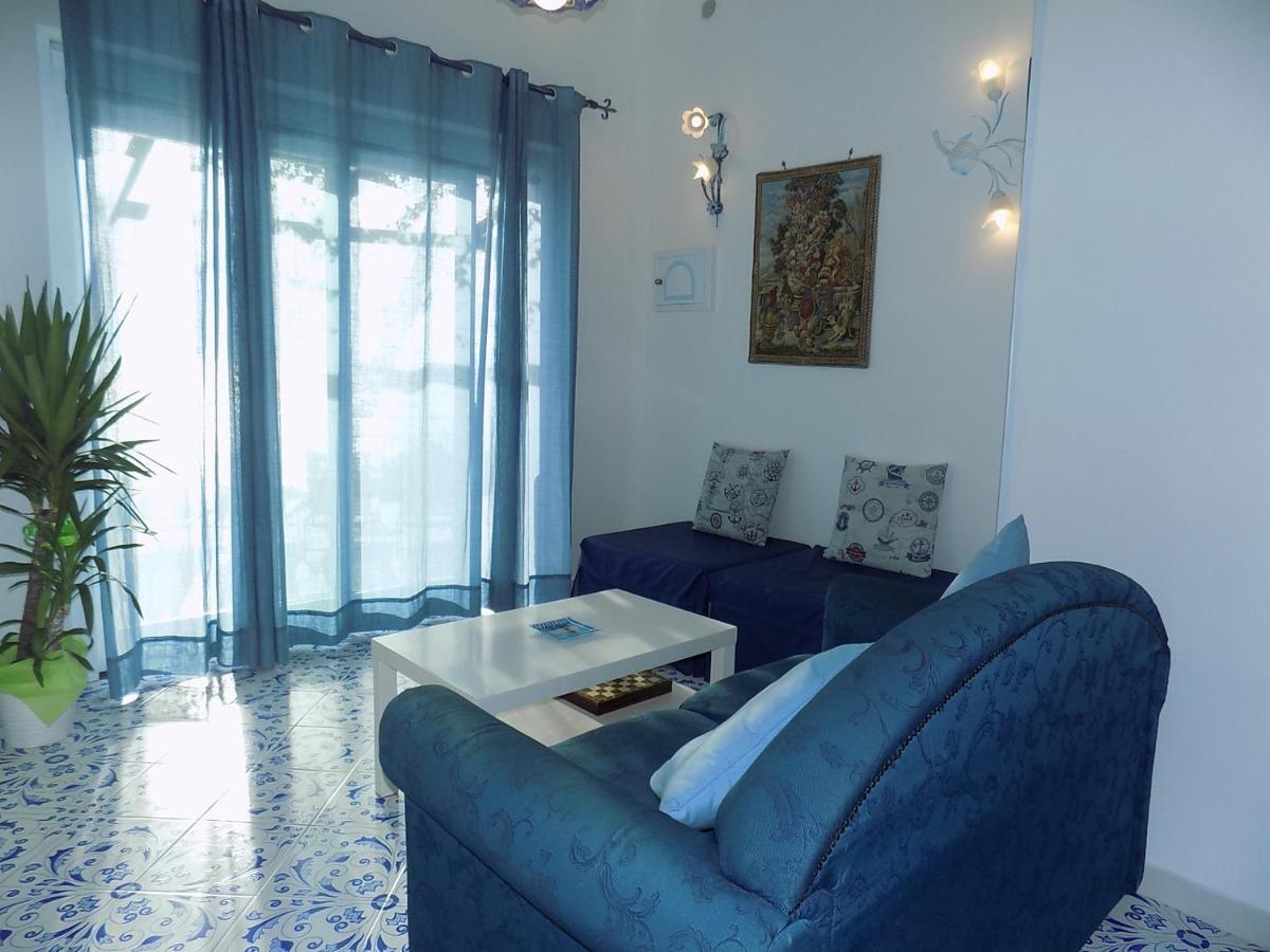Maison De Charme Villa Mavi Praiano Buitenkant foto